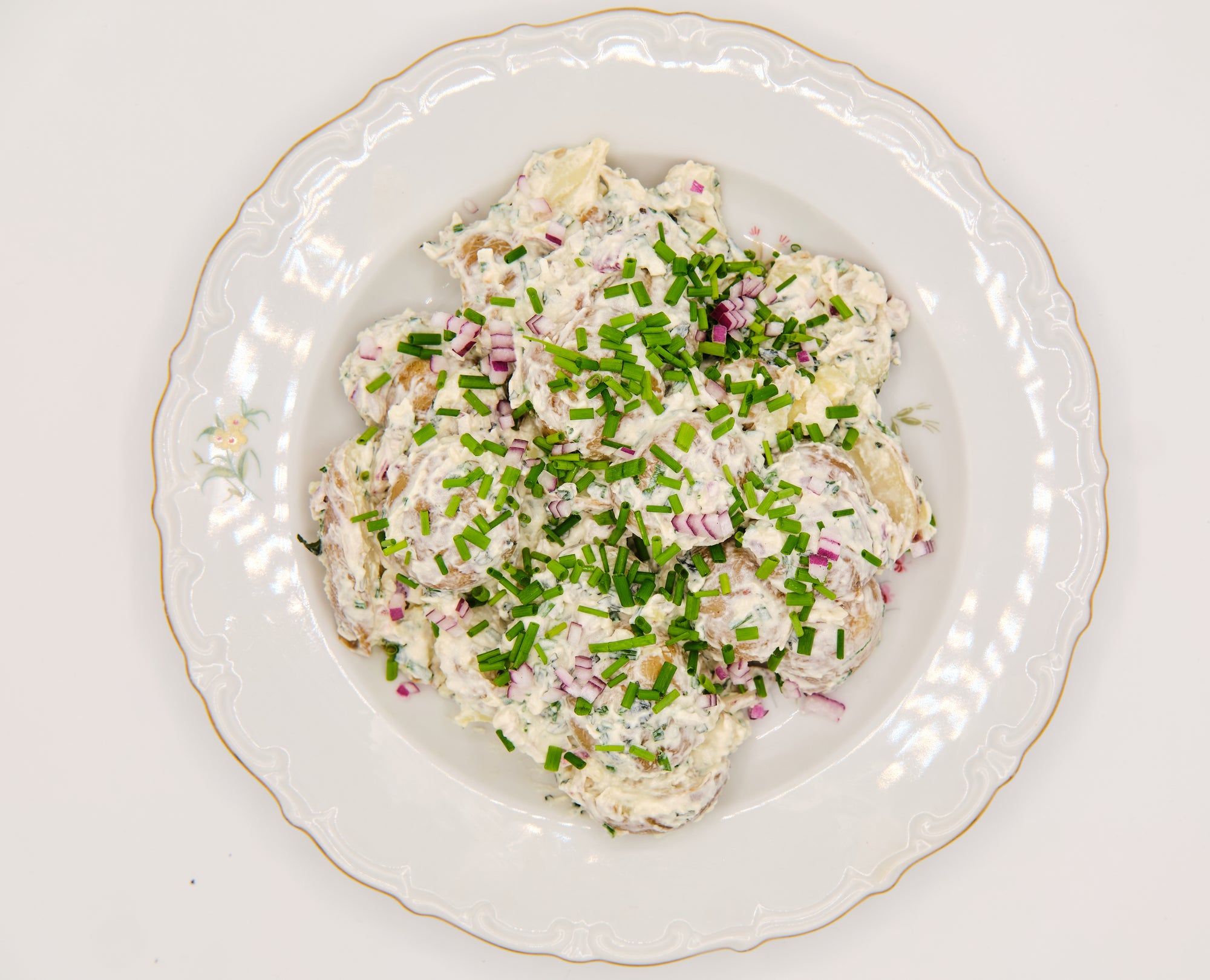 Kartöflusalat m/ kryddjurtum